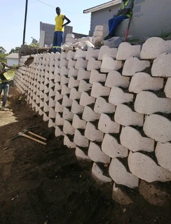 RETAINING WALLS(Gblocks)