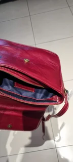 Oliver Vagary Hand bag - A perfect gift