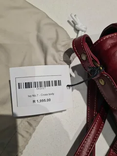 Oliver Vagary Hand bag - A perfect gift