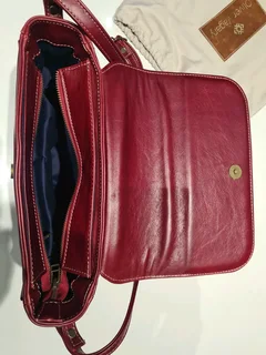 Oliver Vagary Hand bag - A perfect gift