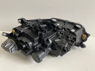 VW POLO 9 AW GTI RIGHT SIDE IQ LED HEAD