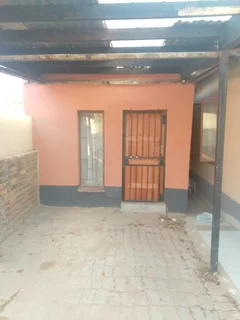 Property For Rent Philip Nel - 069 994 8285