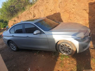 2013 BMW 3 Series Sedan