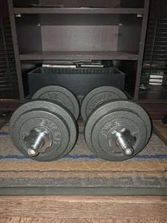 Dumbbell set