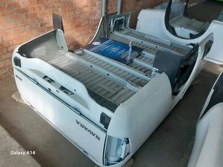 2025  Isuzu LWB bins gen7