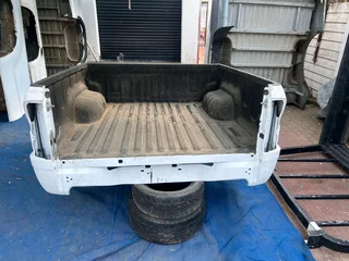 Toyota Hilux GD-6 DOUBLE cab bin