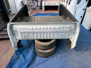 Toyota Hilux GD-6 DOUBLE cab bin