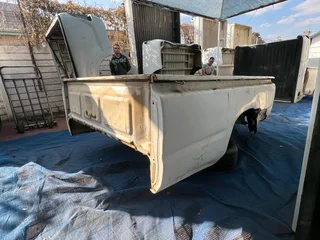 Toyota Hilux 1rz lwb bin