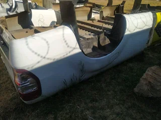 2013/2022 ford ranger T6 lwb bin