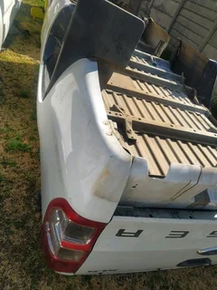 2013/2022 ford ranger T6 lwb bin
