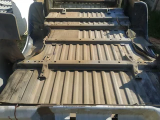 2013/2022 ford ranger T6 lwb bin