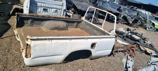 Toyota Hilux 1rz lwb bin