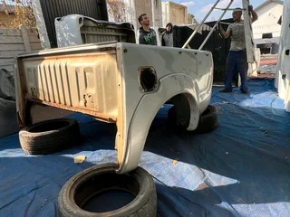 Toyota Hilux D4D double cab bin  with tailgate