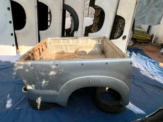 Toyota Hilux D4D double cab bin  with tailgate