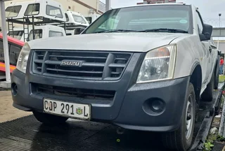 2011 isuzu kb250d long wheel base