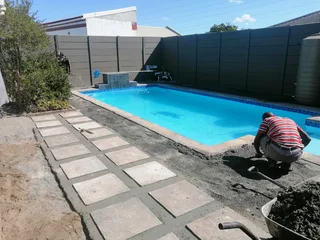 Swiming pool mentainance repair&amp;artficial grass installation and landscaping