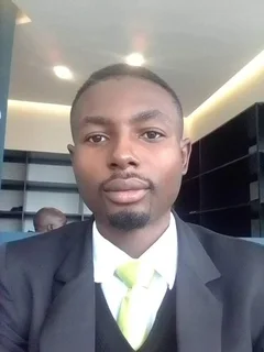 Bothwell Aged 31, Zimbabwean Is Looking For Full/part Time As A Chef.