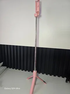 Selfie stick multifunctional