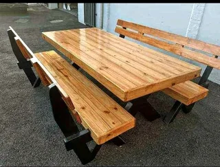 Wood master oround Capetown