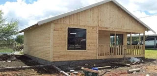 GLOBAL WENDY&#39;S and LOG HOME