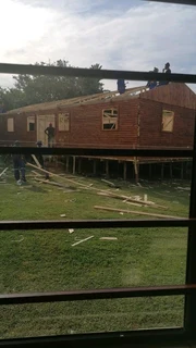 Global wendys and log cabin