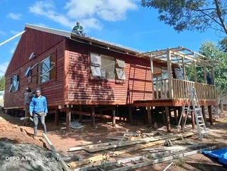 Philip Log Homes Construction Company &#43;27836320363