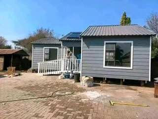 Philip Log Homes Construction Company: &#43;27836320363