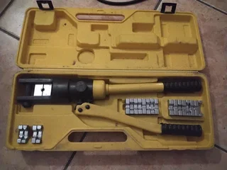 Hydraulic Crimping Tool