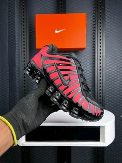Red nike zShox