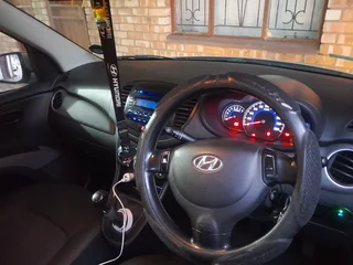 2012 Hyundai i10 Hatchback