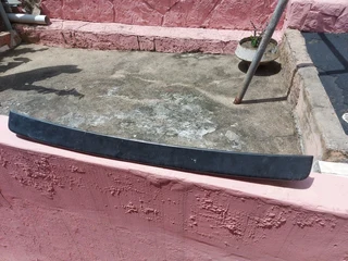 Avante rear boot spoiler