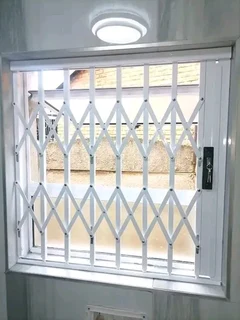 Trellis Gates and Burglars