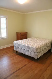 Lockable Bedroom for rent