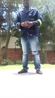 Malawian, Ruben age (30), house man,Gardener and painting