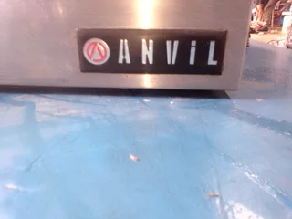 The Anvil Flat-plate sandwich presser