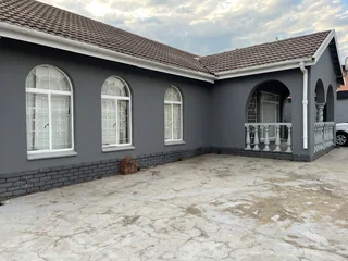 Room to Rent (Northdale)