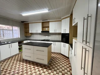 Room to Rent (Northdale)