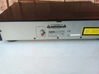 TEAC CD PLAYER