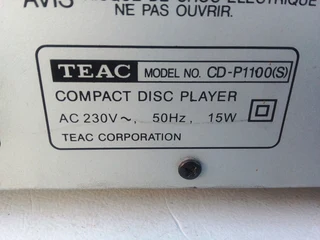 TEAC CD PLAYER