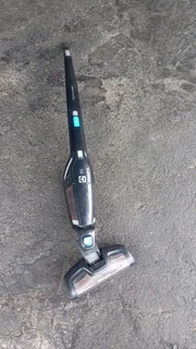 Electrolux Cordless Vacuum Cleaner (not Working)