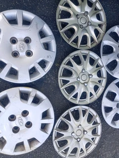 ASSORTED 13&#34;AND 14&#39; WHEEL CAPS