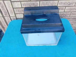 30 Cm Fish Tank With Canopy
