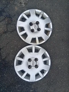 2 X Hyundai 14 Inch Wheel Caps