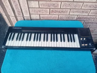 Vintage Casio Keyboard 201 (for Spares)