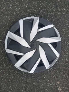 Single Datsun 14 Inch Wheel Cap