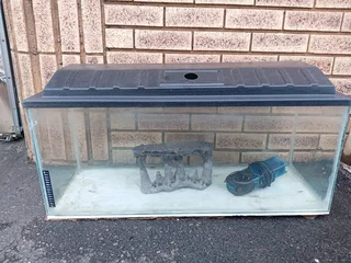 3 Foot Fish Tank With Accessories
