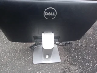 27 INCH DELL HDMI MONITOR (NEEDS ATTENTION) R450