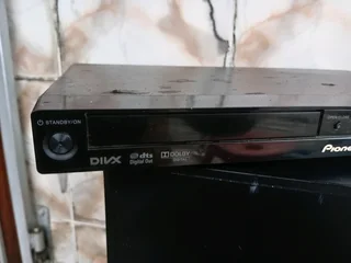 PIONEER CD/DVD PLAYER (R350)