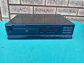 Panasonic Cd Player (r700)