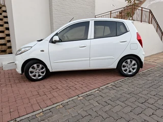 2014 Hyundai i10 1.2 GLS fluid Auto